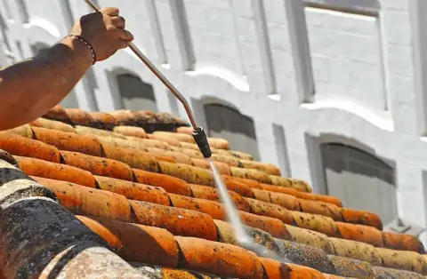 Nettoyage de toitures - Montbronn